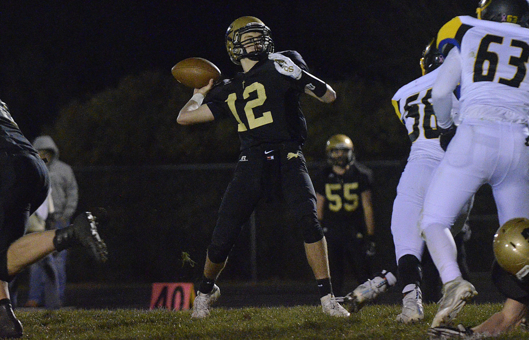 Aquinas Football 11.1